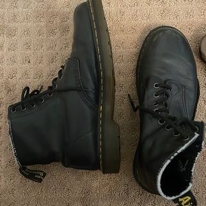Doc Martens Combat Boot